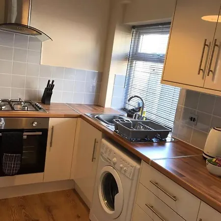Grove House * Leeds (West Yorkshire)