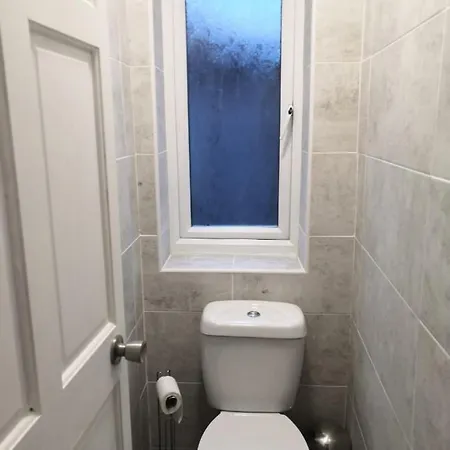 Grove House Holiday home Leeds (West Yorkshire)
